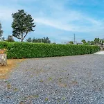 Breeze Cabin 2B W/Wifi, Smart Tv & Parking.